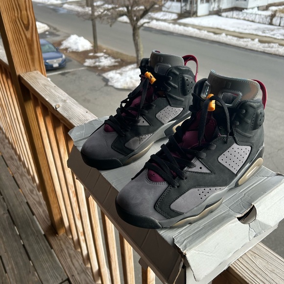 Bordeaux 6s Size 10 - Picture 2 of 8